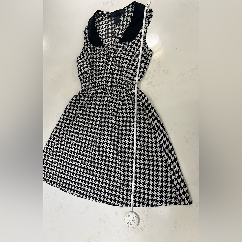 Kardashian Kollection Black and White Sheath Mini Dress - Picture 9 of 11